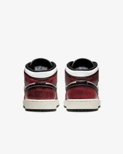 Air Jordan 1 Mid SE GS Black Infrared 23 White Sail FB0568-006 -Air Jordan Shop 9c491447 ed20 4c07 9286 dbf3a9166158 3f36d124 9a09 4a34 82fe 2135e66c8472