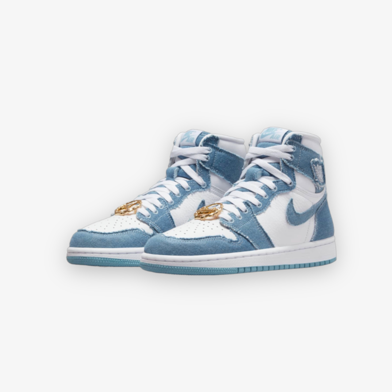 Women's Air Jordan 1 Retro Hi OG White Boarder Blue DM9036-104 Women's Air Jordan 1 Retro Hi OG White Boarder Blue DM9036-104 -Air Jordan Shop PhotoRoom 001 20220927 131345