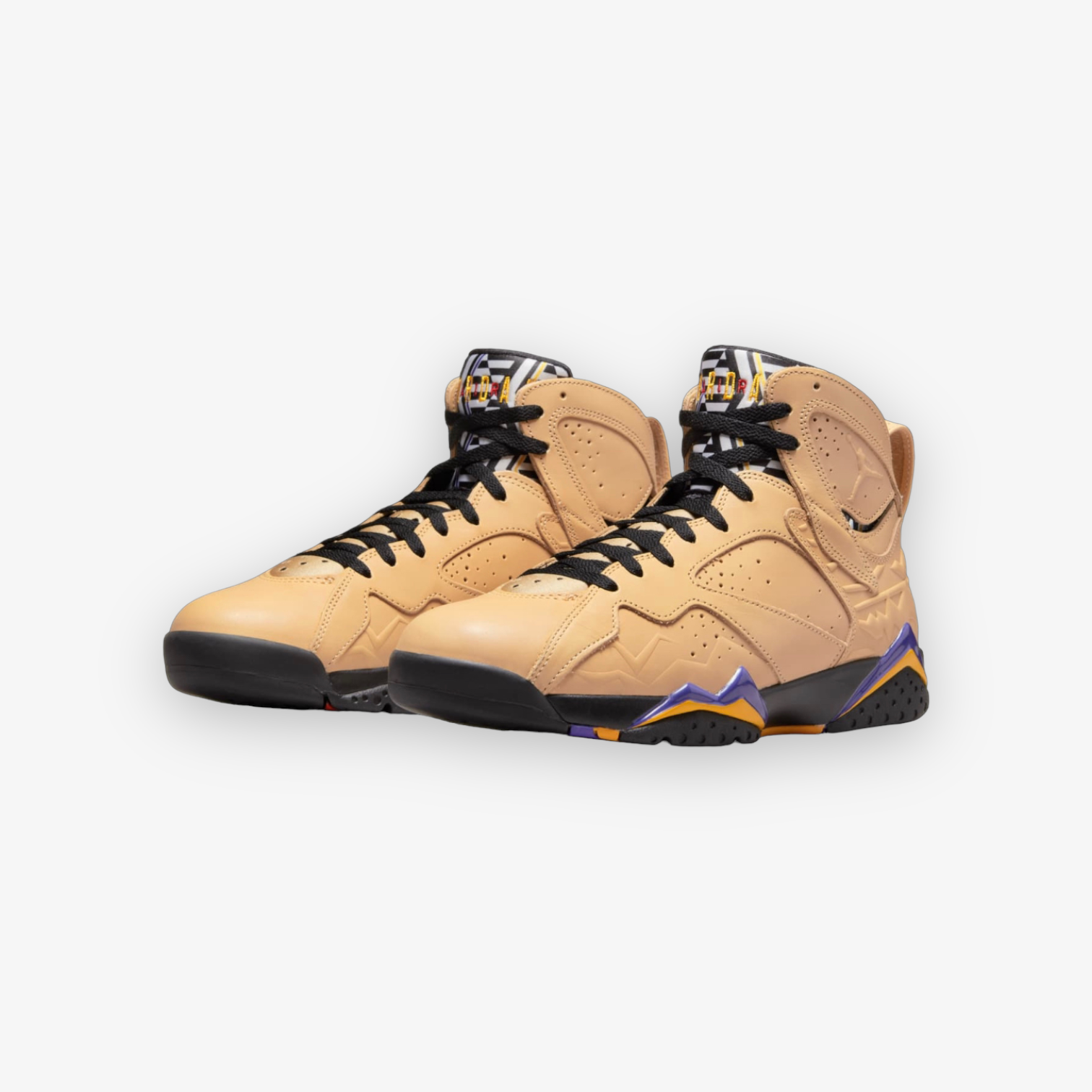 Air Jordan 7 Retro SE Vachetta Tan Black Taxi DZ4729-200 Air Jordan 7 Retro SE Vachetta Tan Black Taxi DZ4729-200 -Air Jordan Shop PhotoRoom 006 20221024 114203