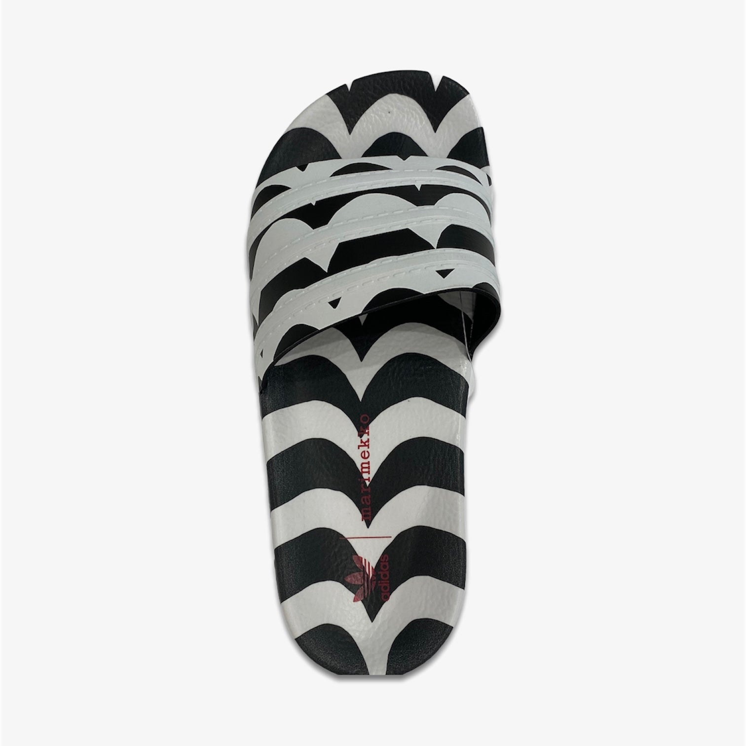 Adidas Womens Adilette Core Black White GW7536 Adidas Womens Adilette Core Black White GW7536 -Air Jordan Shop PhotoRoom 20210517 184526