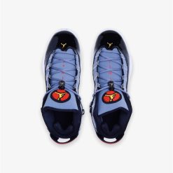 Air Jordan Jordan 6 Rings Grade School Smoke Grey University Gold 323419-022 2 Air Jordan Jordan 6 Rings Grade School Smoke Grey University Gold 323419-022 -Air Jordan Shop PhotoRoom 20220201 125508