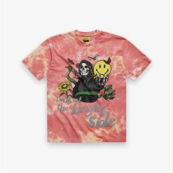 Chinatown Market Market Smiley Look At The Bright T-Shirt Pink Tie Dye