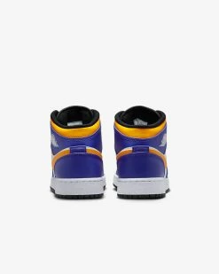 Air Jordan 1 Mid (GS) Dark Concord Taxi White Black DQ8423-517 -Air Jordan Shop afaf9ca0 bad6 4a92 a1a6 972be9150554