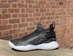 Air Jordan Proto-React Black White BV1654-001